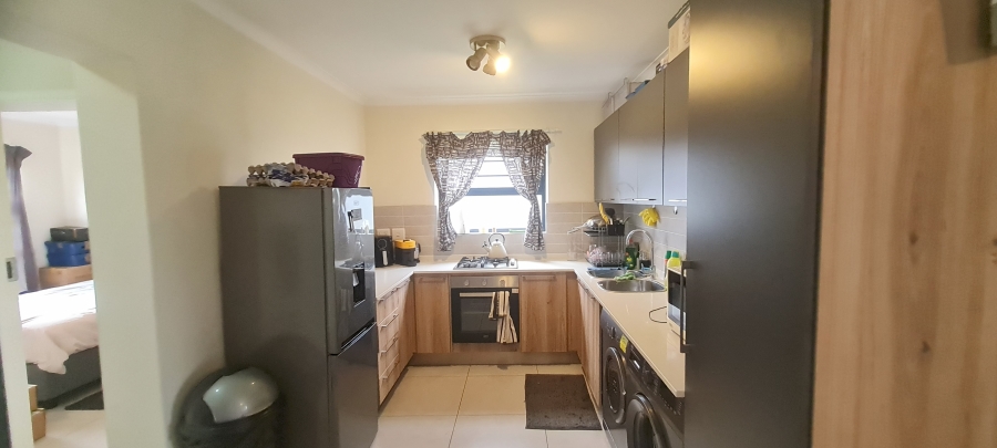 To Let 3 Bedroom Property for Rent in Modderfontein Gauteng