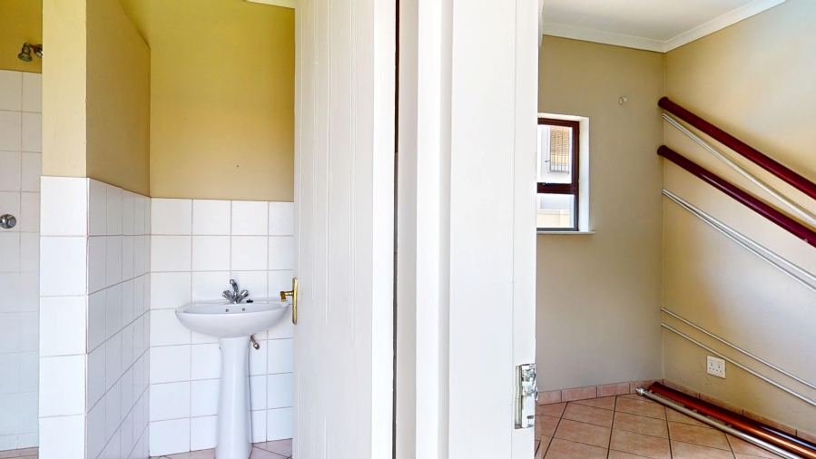 4 Bedroom Property for Sale in Bartlett Gauteng