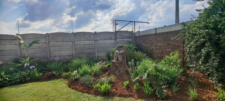 3 Bedroom Property for Sale in Northmead Gauteng