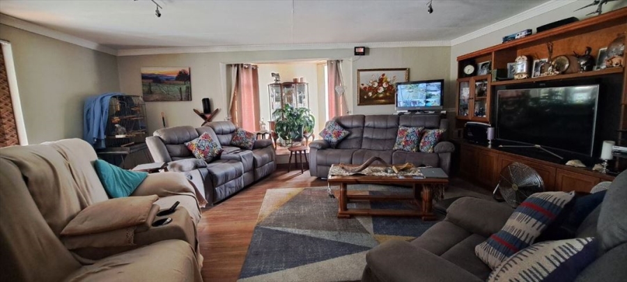 3 Bedroom Property for Sale in Northmead Gauteng