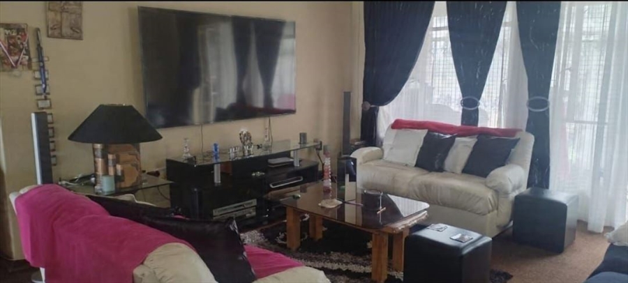 2 Bedroom Property for Sale in Benoni Central Gauteng