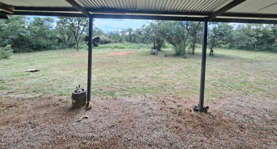 To Let 2 Bedroom Property for Rent in Leeuwfontein Gauteng