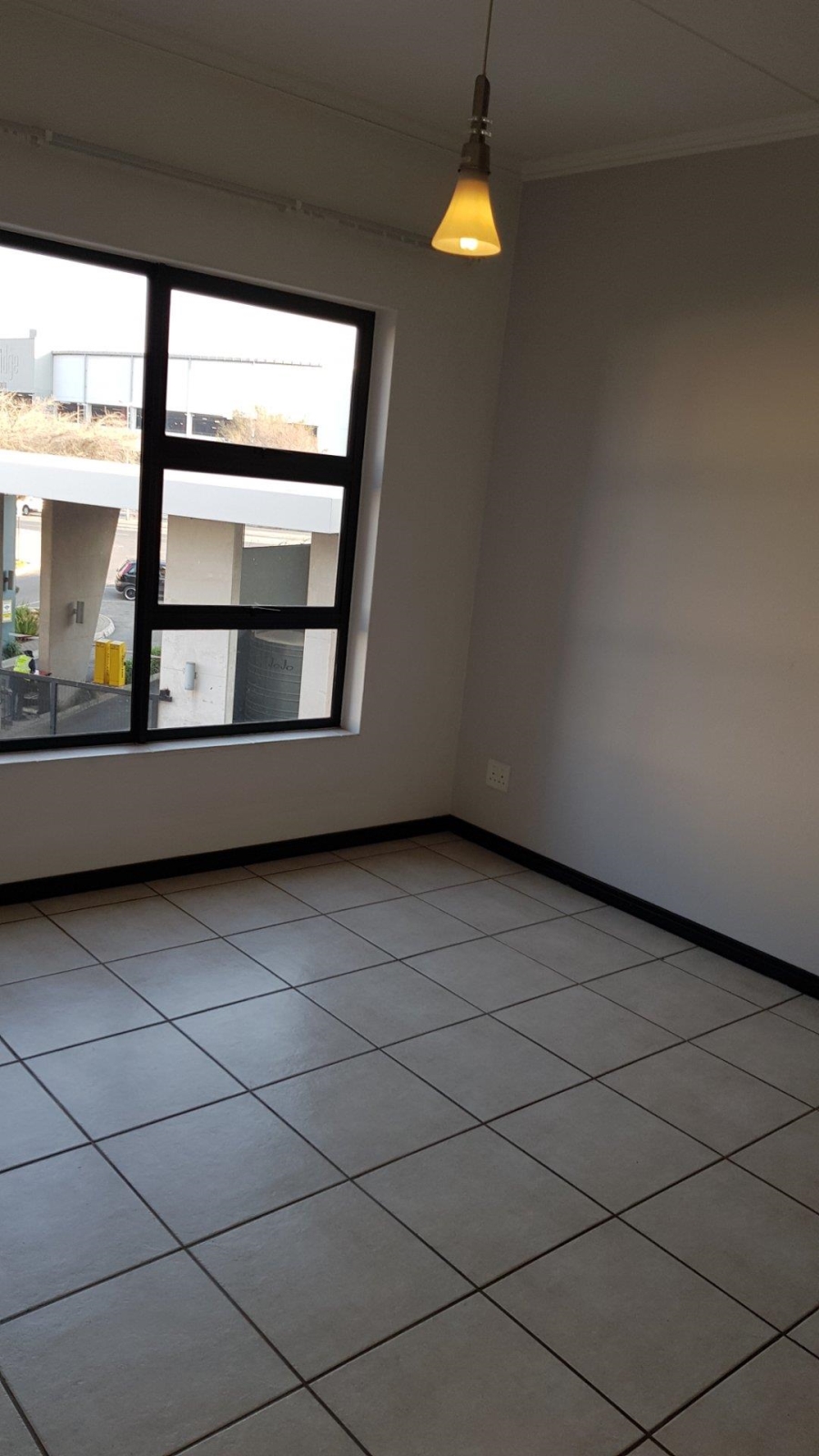 To Let 2 Bedroom Property for Rent in Greenstone Gate Gauteng