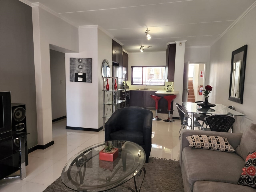 To Let 2 Bedroom Property for Rent in Greenstone Hill Gauteng
