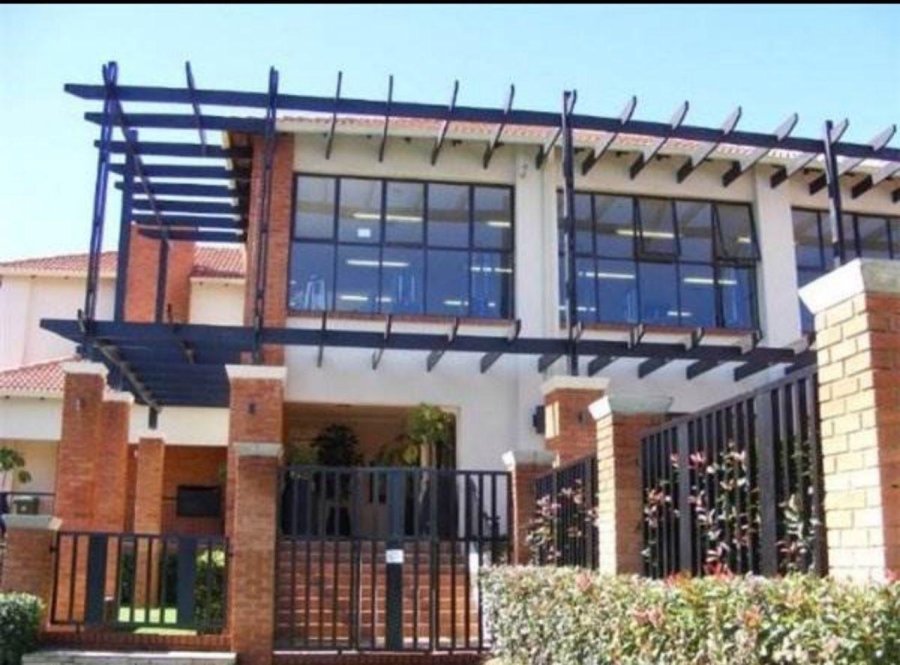 To Let 2 Bedroom Property for Rent in Greenstone Hill Gauteng
