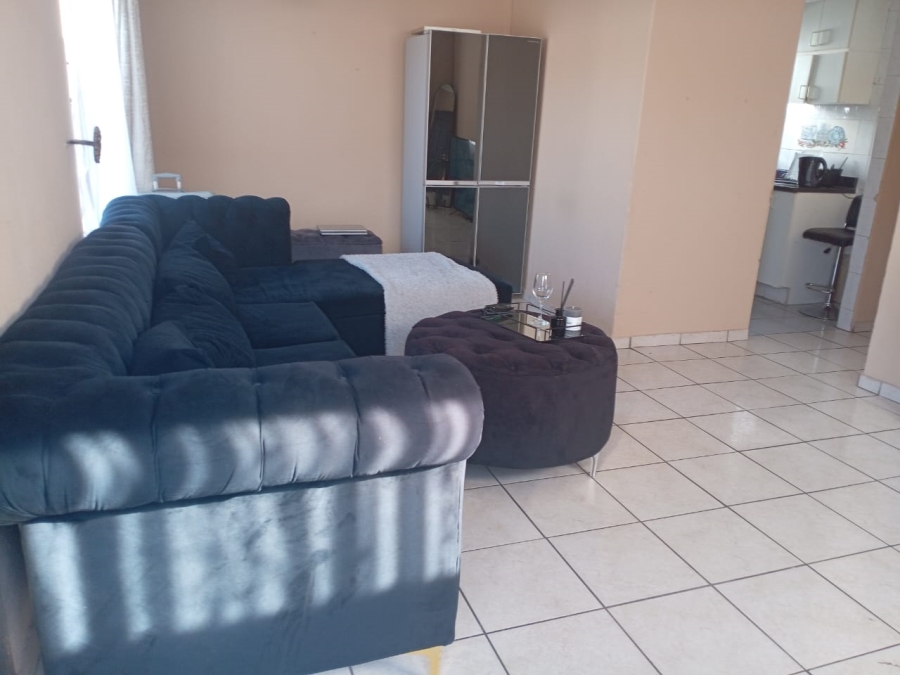 To Let 2 Bedroom Property for Rent in Allandale Gauteng