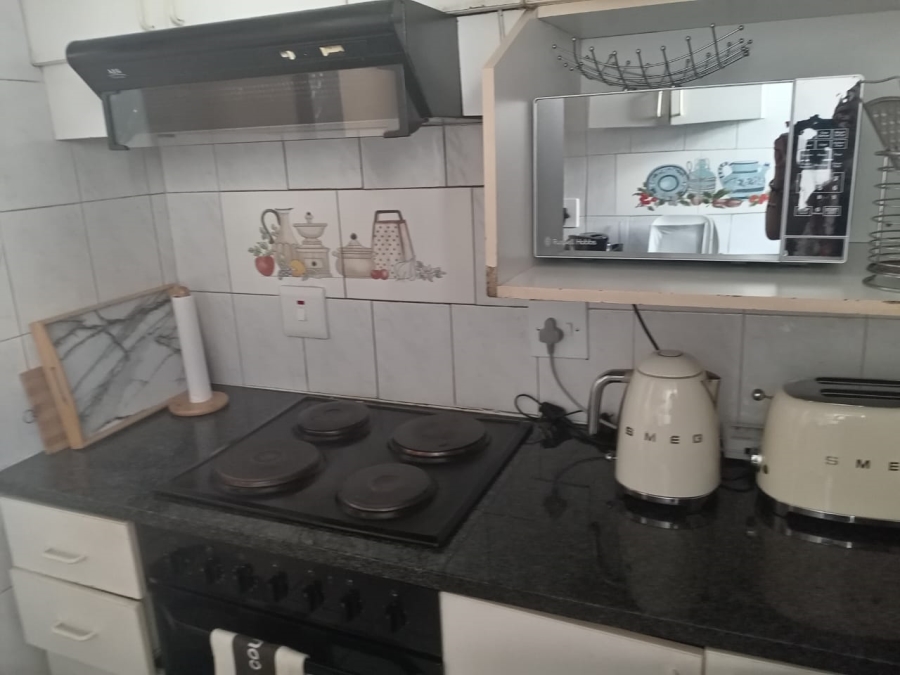 To Let 2 Bedroom Property for Rent in Allandale Gauteng