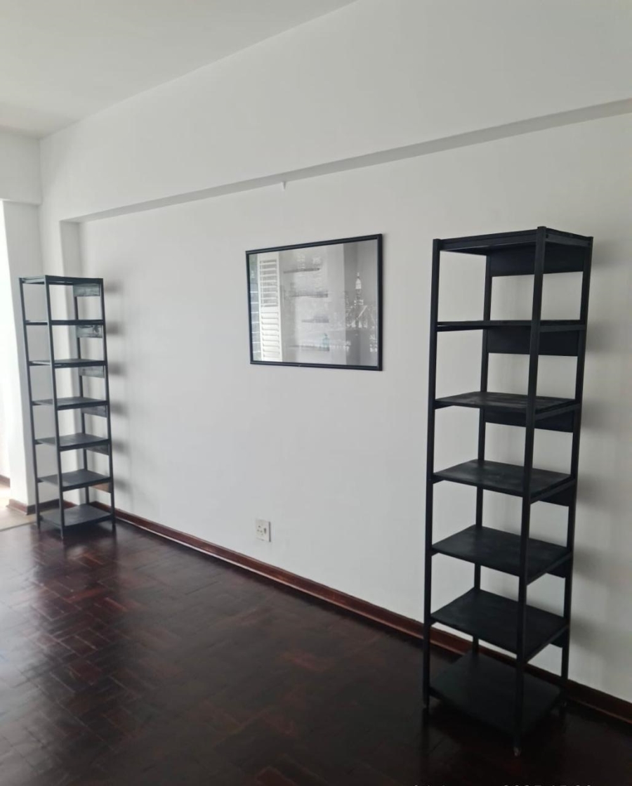 To Let 2 Bedroom Property for Rent in Illovo Gauteng