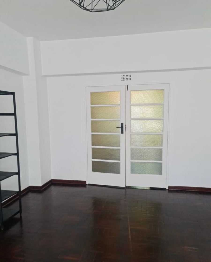 To Let 2 Bedroom Property for Rent in Illovo Gauteng