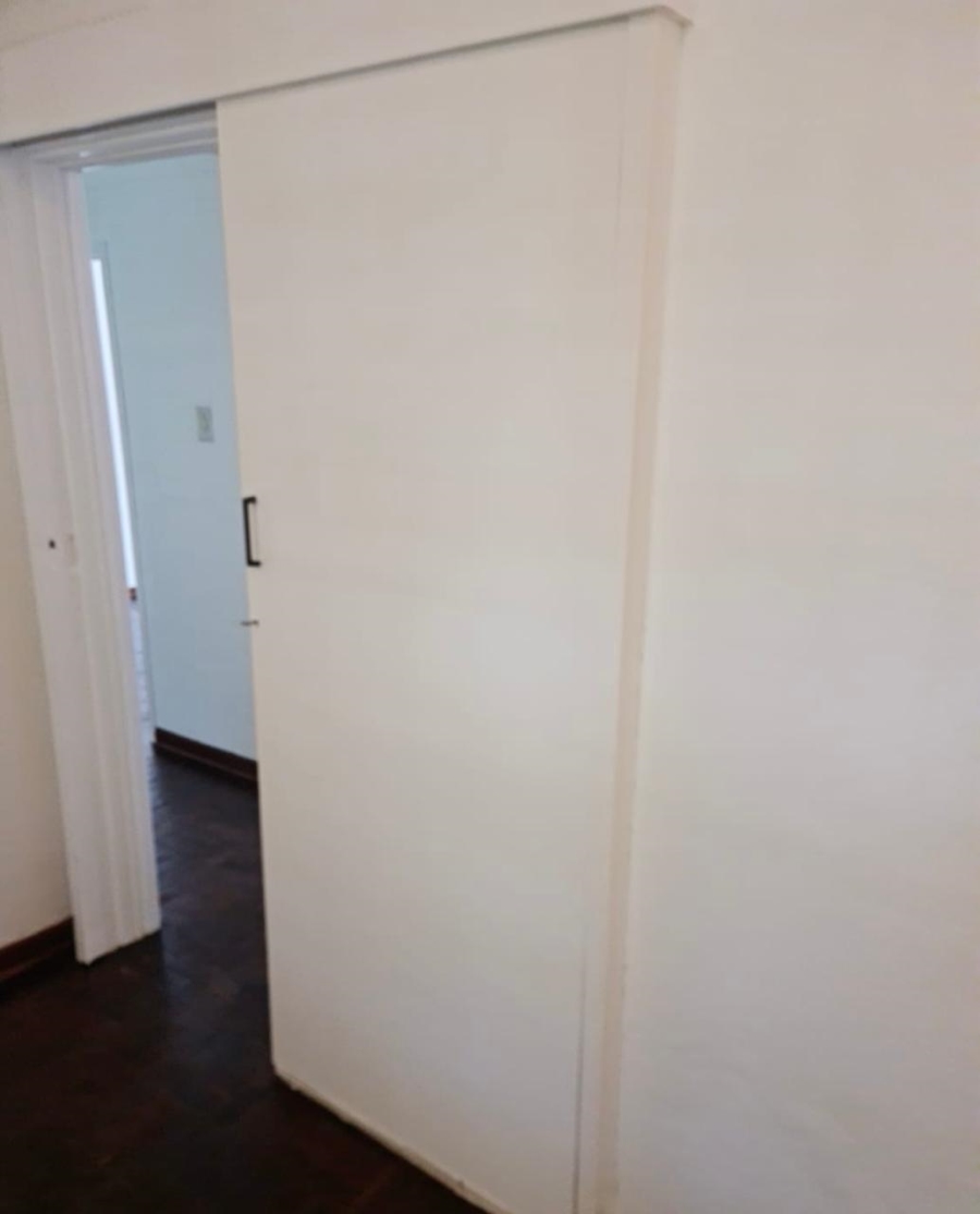 To Let 2 Bedroom Property for Rent in Illovo Gauteng