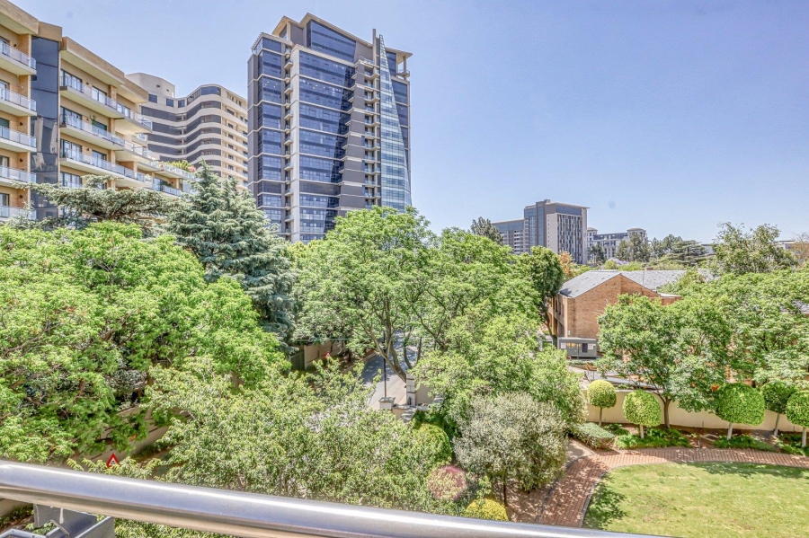 To Let 2 Bedroom Property for Rent in Sandton Central Gauteng