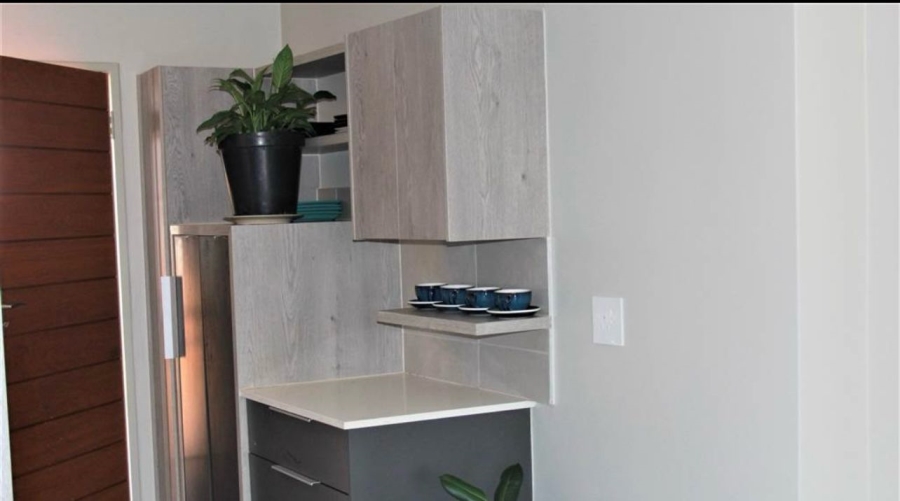 4 Bedroom Property for Sale in Lion Pride Gauteng