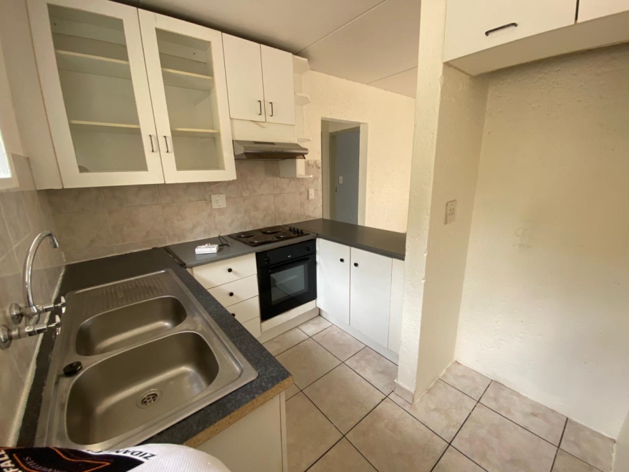 2 Bedroom Property for Sale in Winchester Hills Gauteng