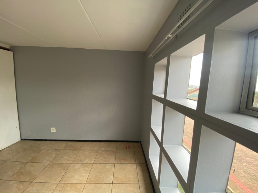 2 Bedroom Property for Sale in Winchester Hills Gauteng