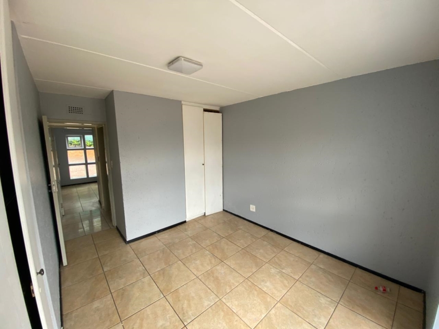 2 Bedroom Property for Sale in Winchester Hills Gauteng