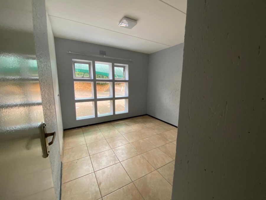 2 Bedroom Property for Sale in Winchester Hills Gauteng