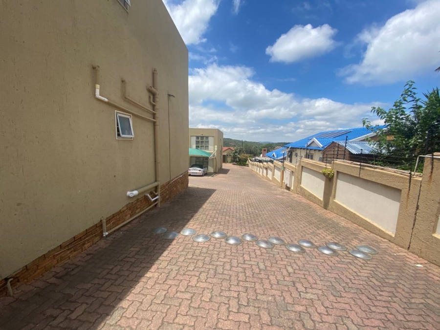 2 Bedroom Property for Sale in Winchester Hills Gauteng