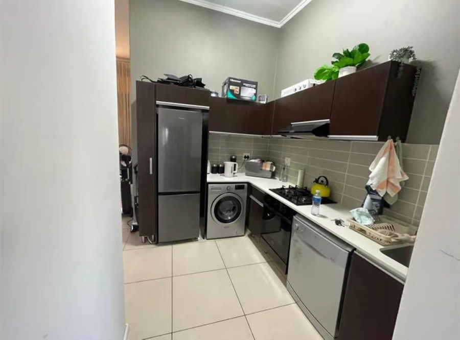 1 Bedroom Property for Sale in Fourways Gauteng