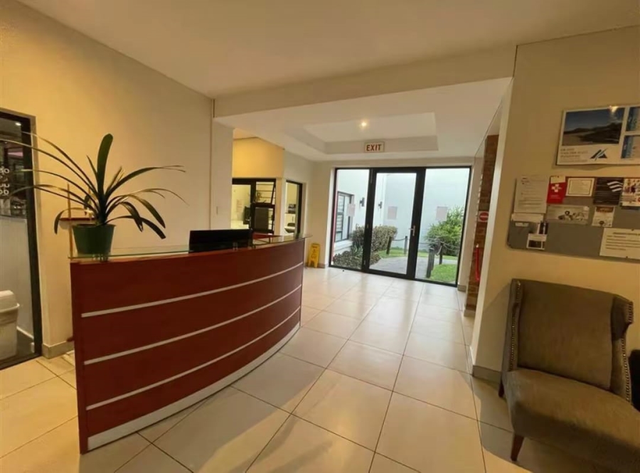 1 Bedroom Property for Sale in Fourways Gauteng