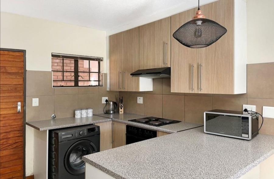 To Let 2 Bedroom Property for Rent in Sagewood Gauteng