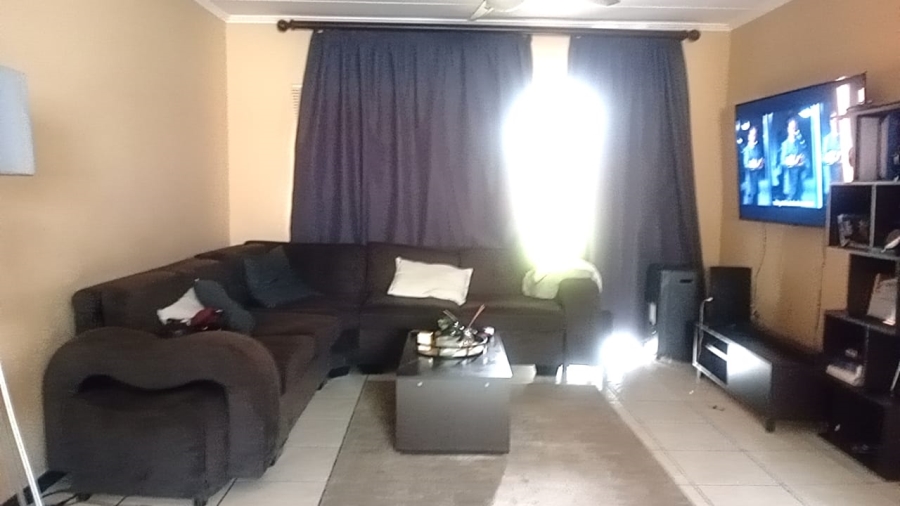 To Let 2 Bedroom Property for Rent in Sunninghill Gauteng