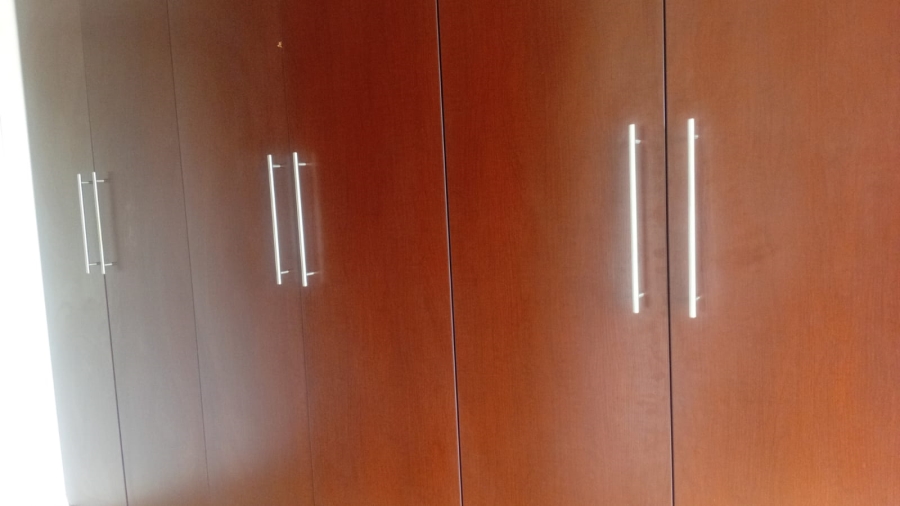 To Let 2 Bedroom Property for Rent in Sunninghill Gauteng