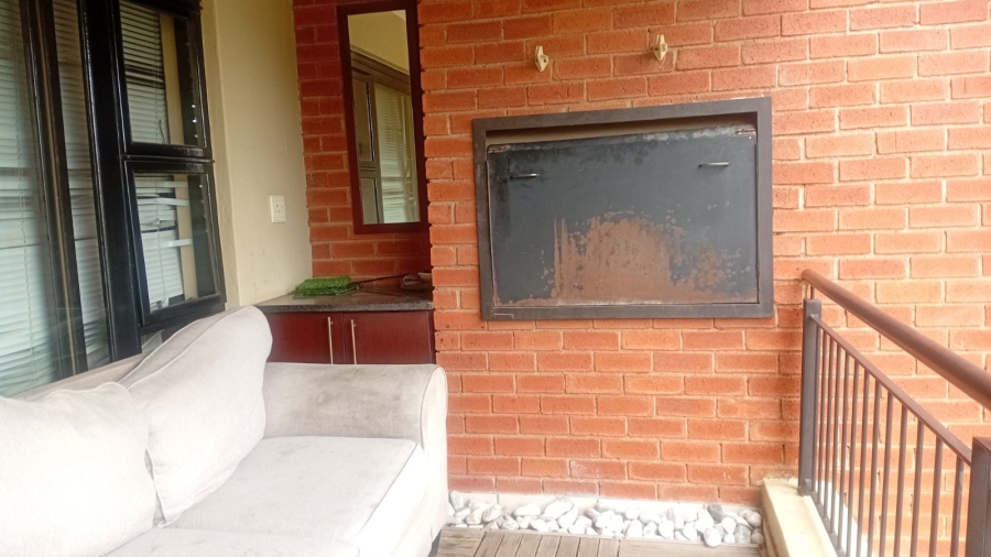To Let 2 Bedroom Property for Rent in Sunninghill Gauteng