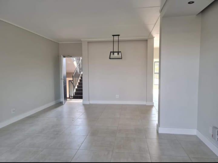 To Let 3 Bedroom Property for Rent in Waterfall Gauteng