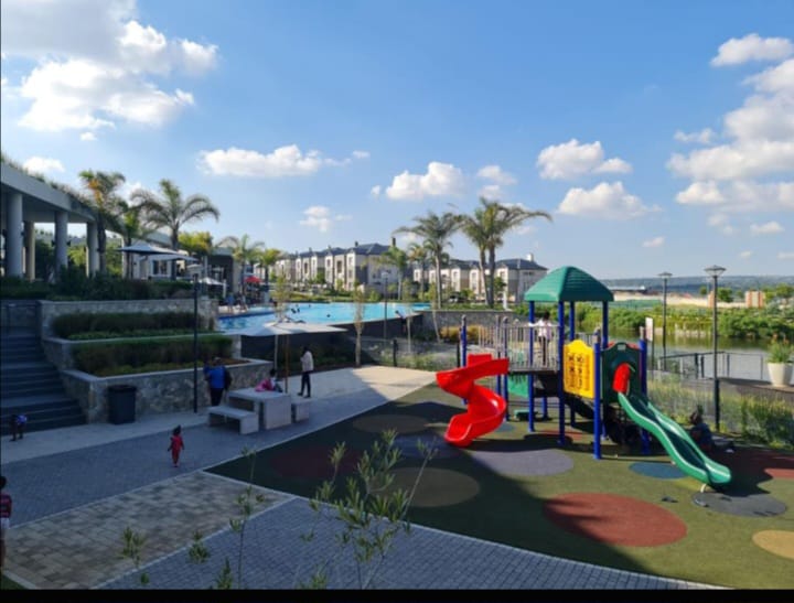 To Let 3 Bedroom Property for Rent in Waterfall Gauteng