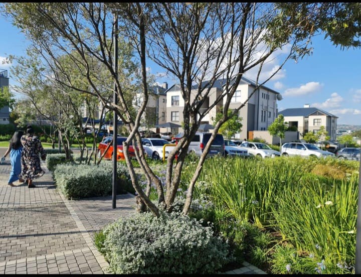 To Let 3 Bedroom Property for Rent in Waterfall Gauteng