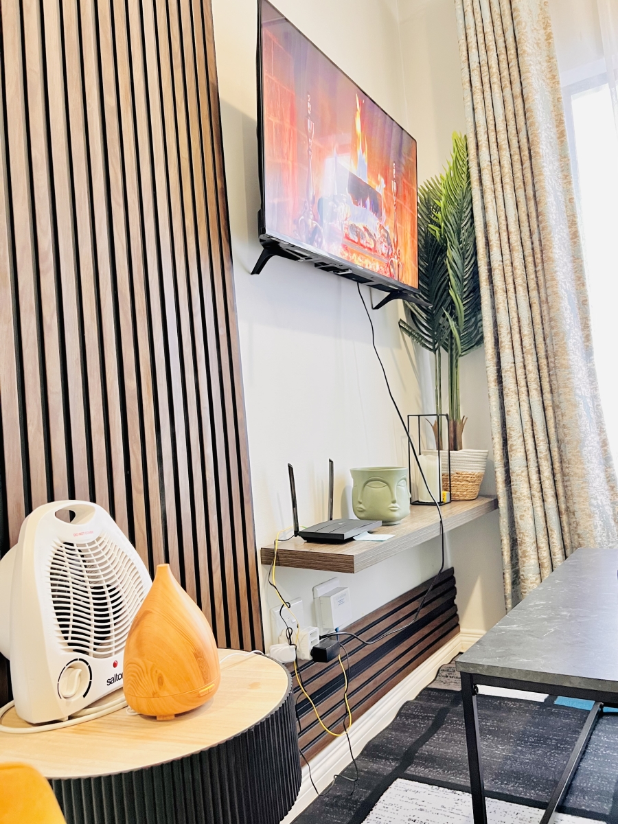 1 Bedroom Property for Sale in Carlswald Gauteng