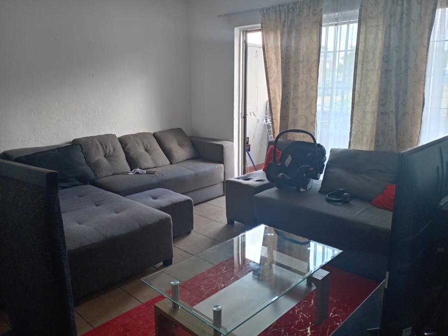 To Let 2 Bedroom Property for Rent in Carlswald Gauteng