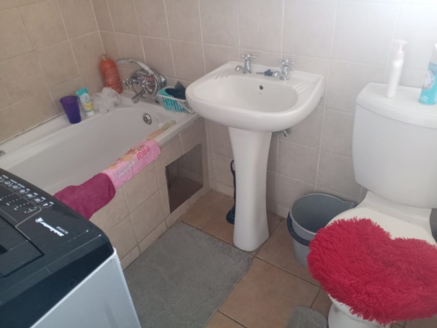 To Let 2 Bedroom Property for Rent in Carlswald Gauteng