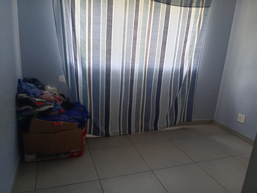 To Let 2 Bedroom Property for Rent in Glen Austin Gauteng