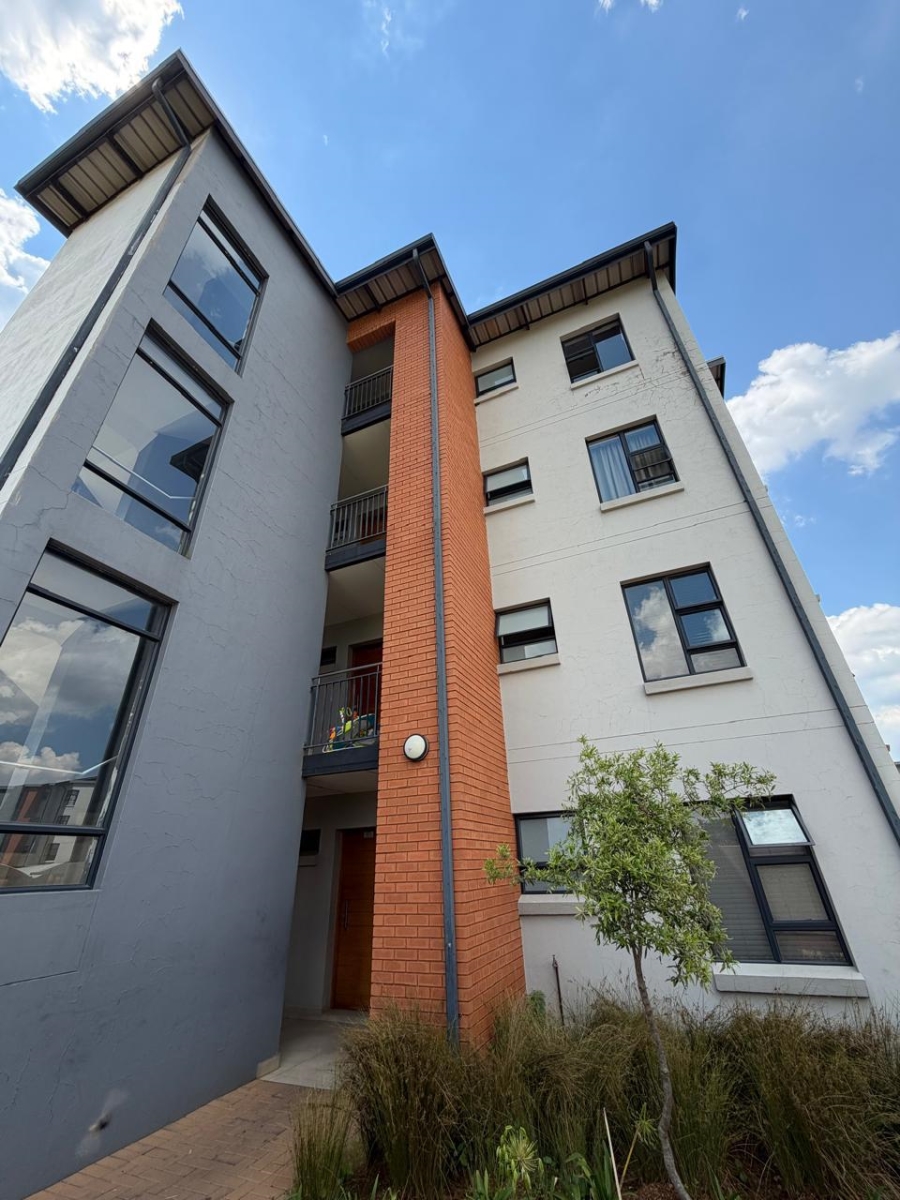 3 Bedroom Property for Sale in Glen Marais Gauteng