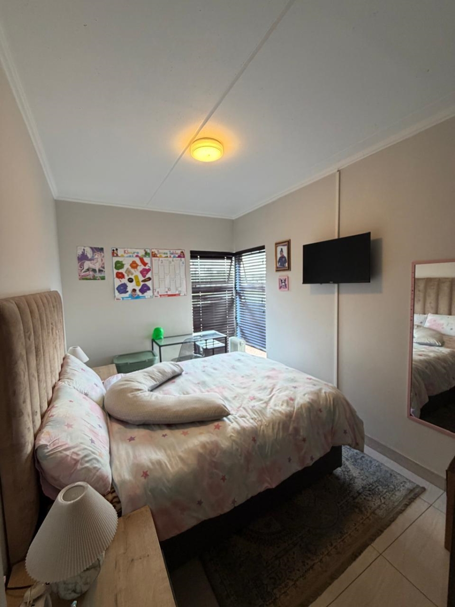 3 Bedroom Property for Sale in Glen Marais Gauteng