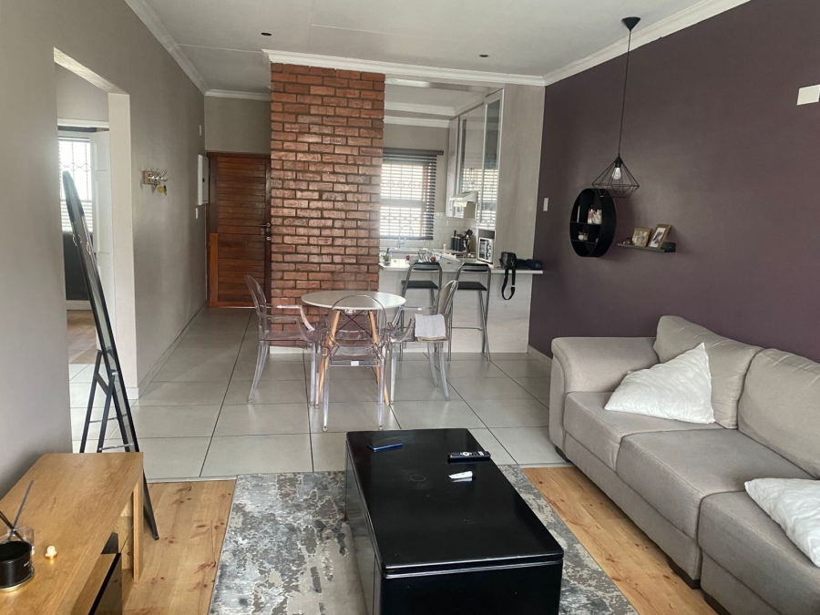 To Let 2 Bedroom Property for Rent in Carlswald Gauteng