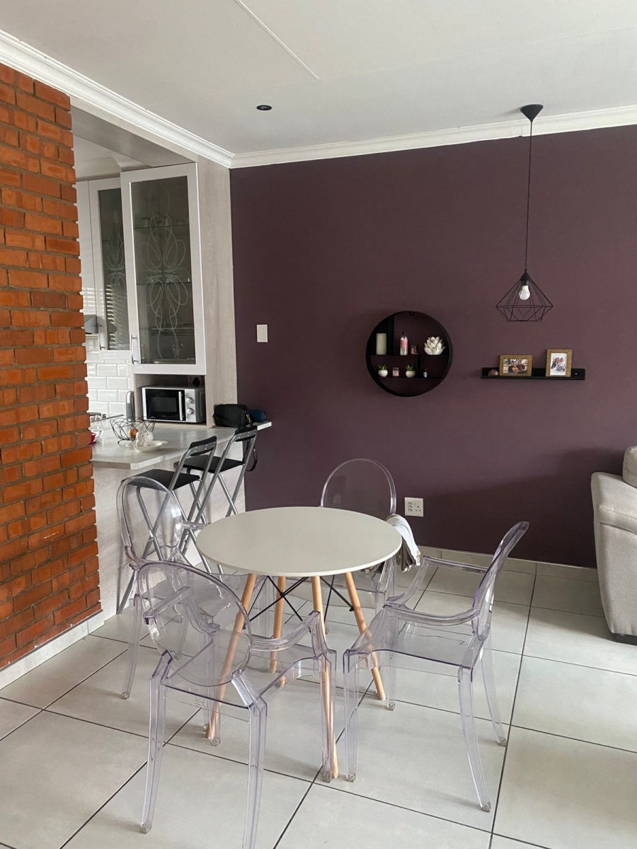 To Let 2 Bedroom Property for Rent in Carlswald Gauteng
