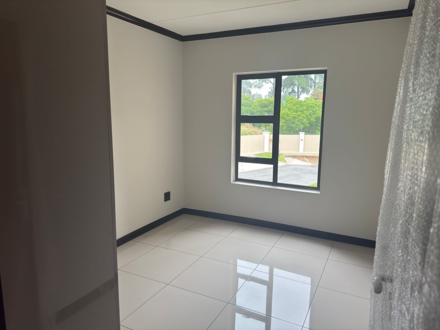 To Let 1 Bedroom Property for Rent in Blue Hills Gauteng