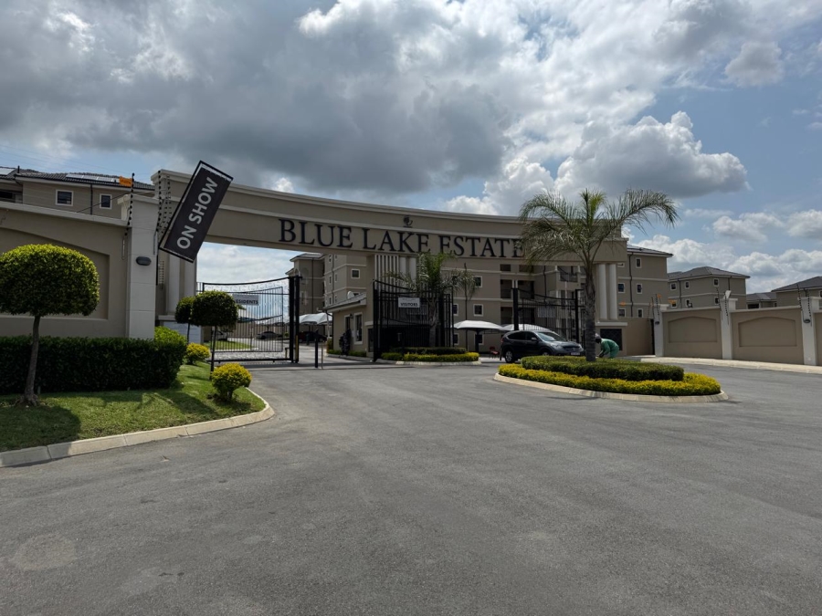 To Let 1 Bedroom Property for Rent in Blue Hills Gauteng