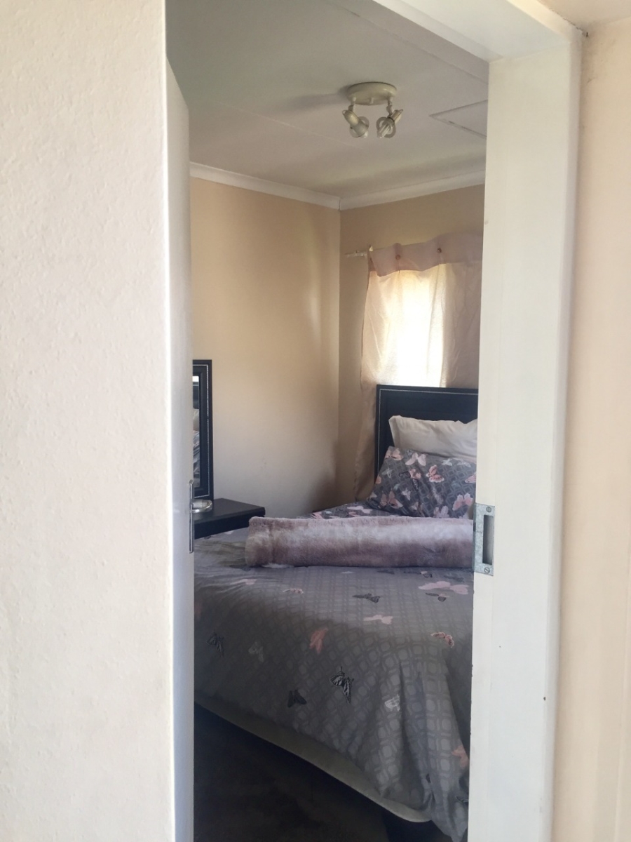 To Let 2 Bedroom Property for Rent in Noordwyk Gauteng