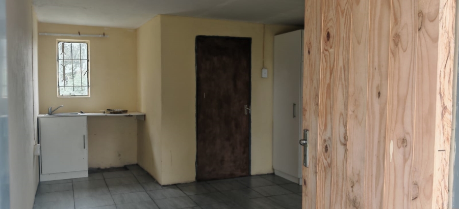 To Let 0 Bedroom Property for Rent in President Park Gauteng