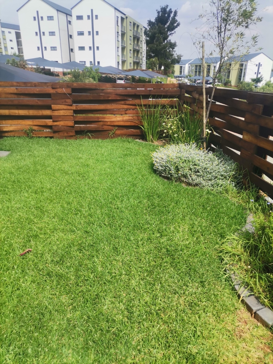 To Let 2 Bedroom Property for Rent in Witfield Gauteng