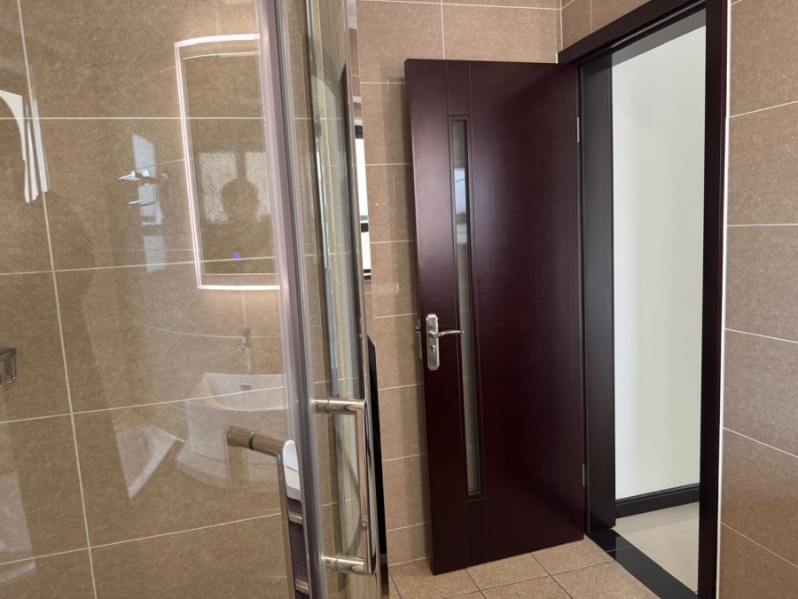 To Let 1 Bedroom Property for Rent in Blue Hills Gauteng