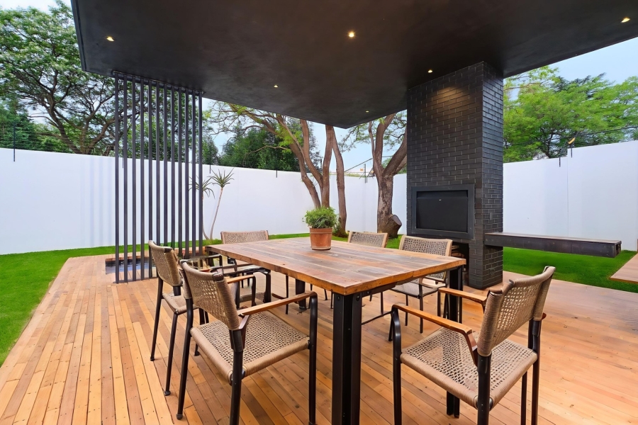 4 Bedroom Property for Sale in Illovo Gauteng