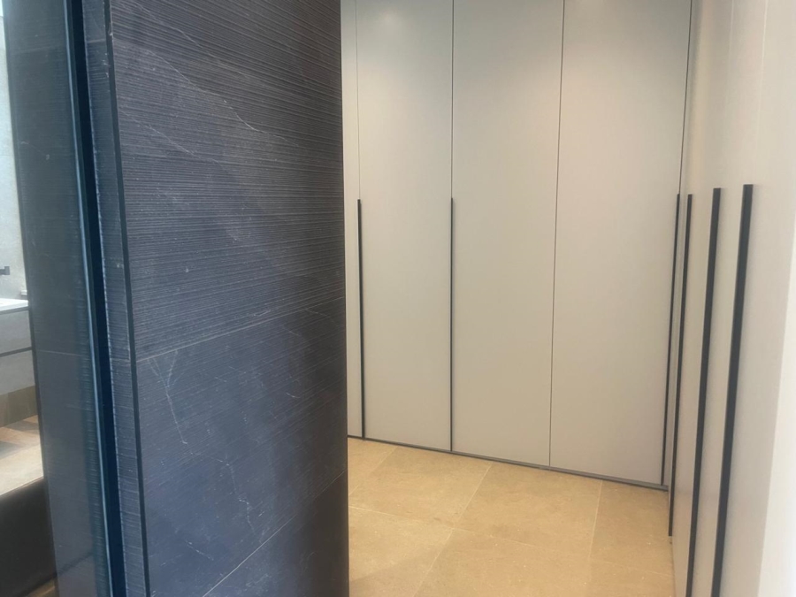 To Let 4 Bedroom Property for Rent in Bryanston Gauteng