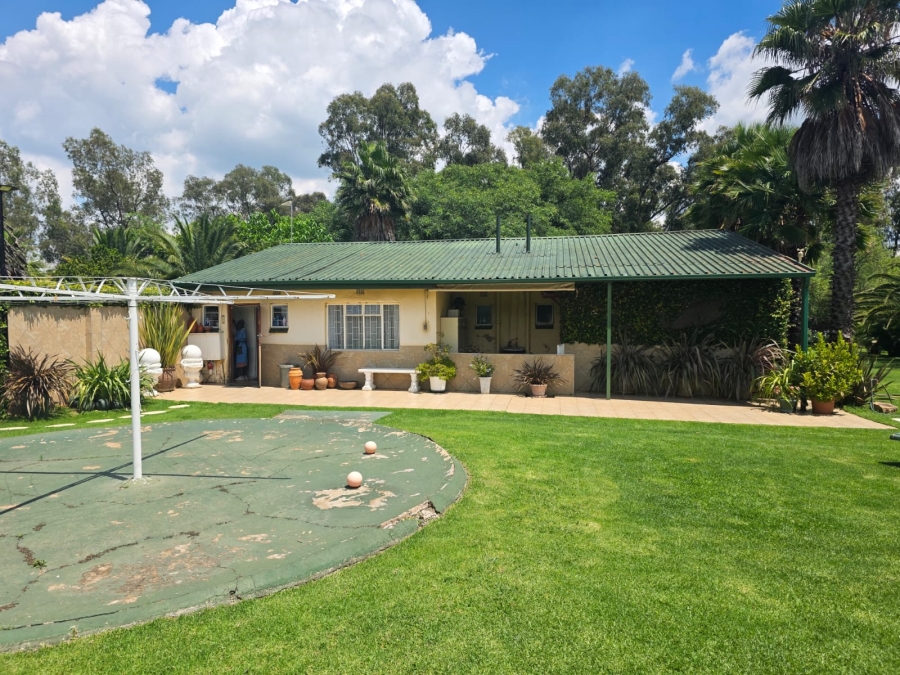 5 Bedroom Property for Sale in Benoni AH Gauteng
