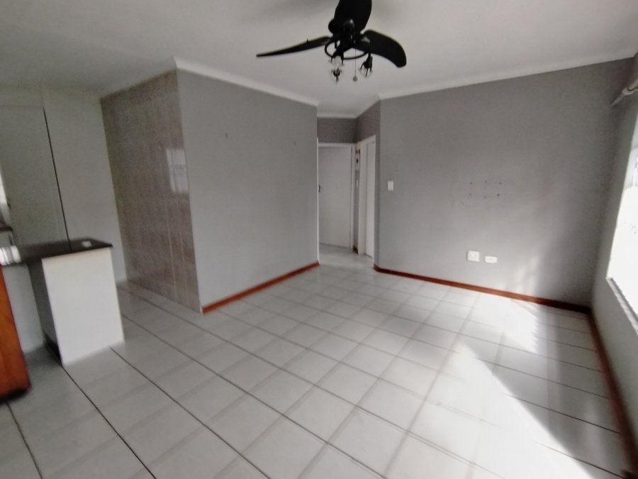 2 Bedroom Property for Sale in Farrarmere Gauteng