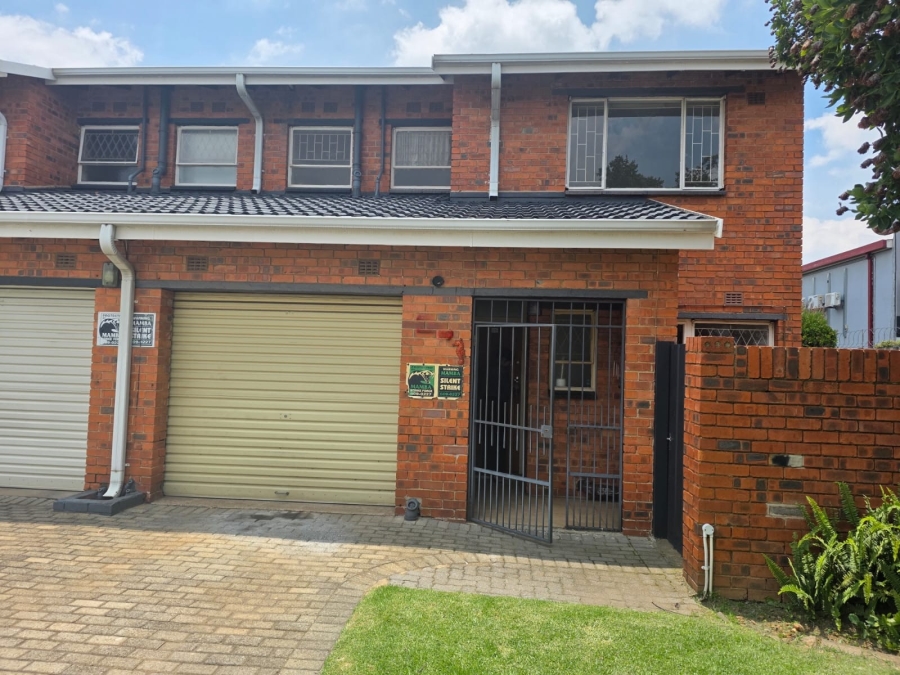 3 Bedroom Property for Sale in Eden Glen Gauteng