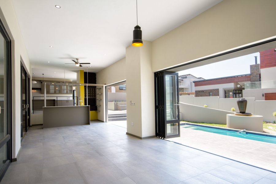 To Let 4 Bedroom Property for Rent in Waterfall Country Estate Gauteng